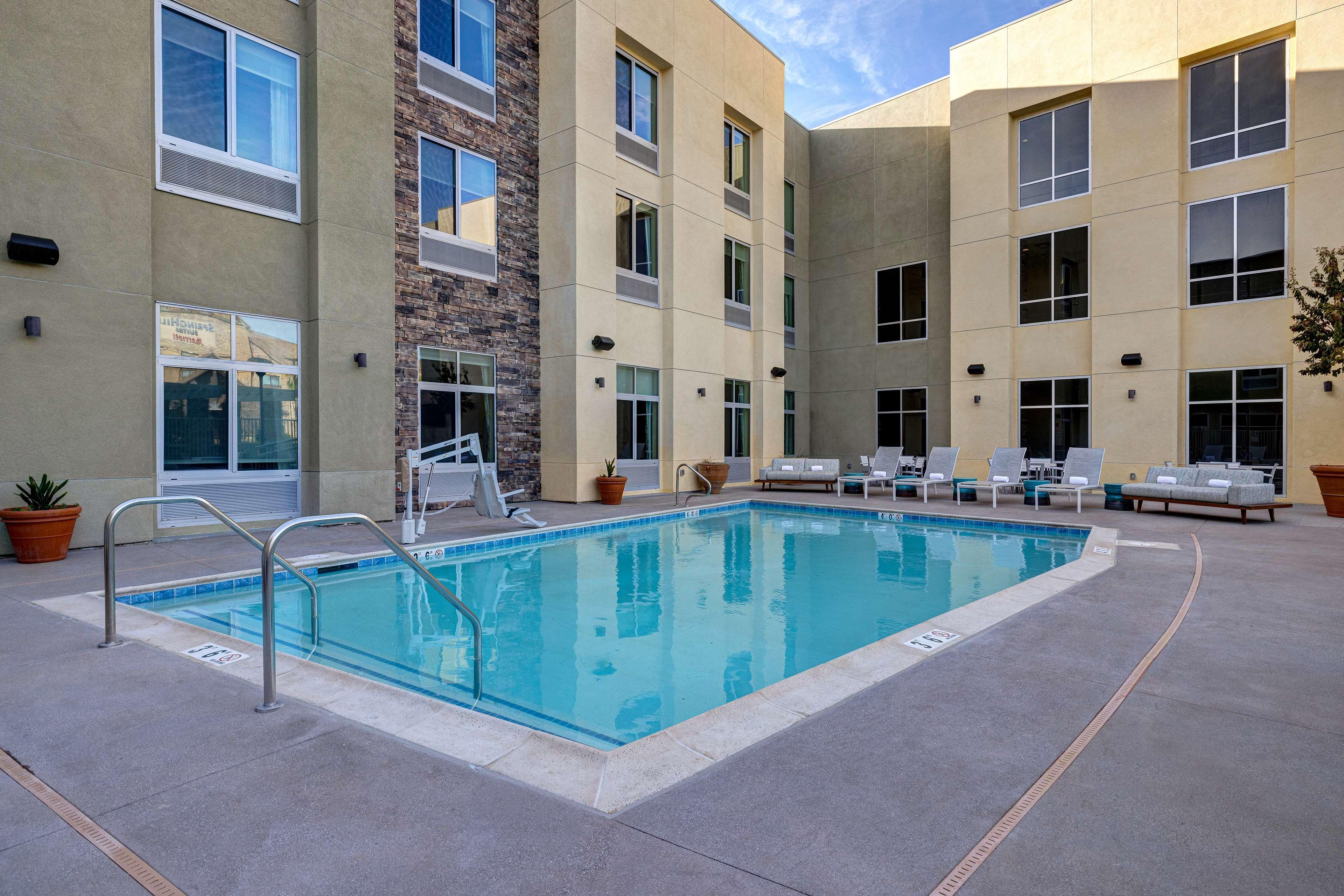 Hilton Garden Inn Temecula Exterior foto
